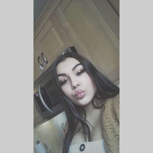 Meet your Posher, Arianna